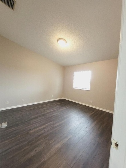Building Photo - 4536 Oak Terrace Dr
