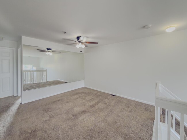 Building Photo - 4306 Maple St