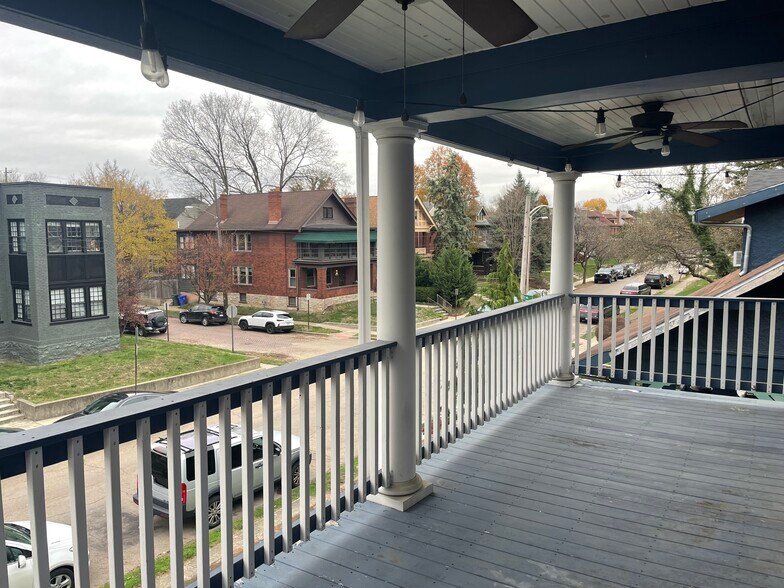 Building Photo - 1671 Franklin Ave