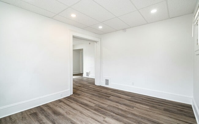 Building Photo - 2955 N 17th St