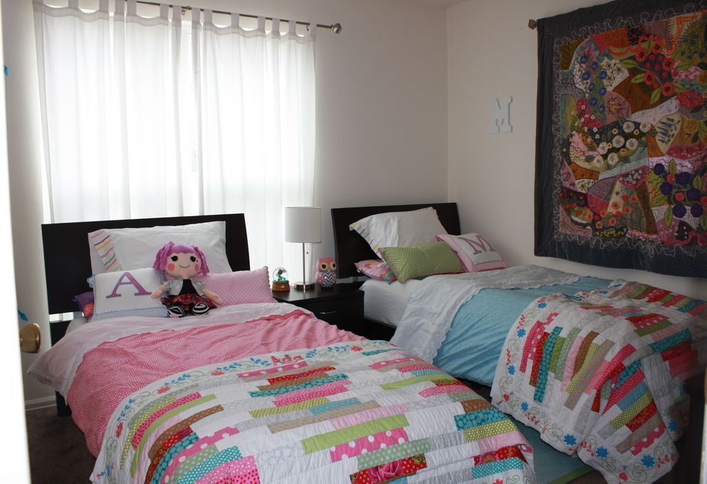 Building Photo - 523 W Hackberry St