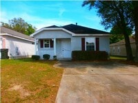 Building Photo - Heirloom Property