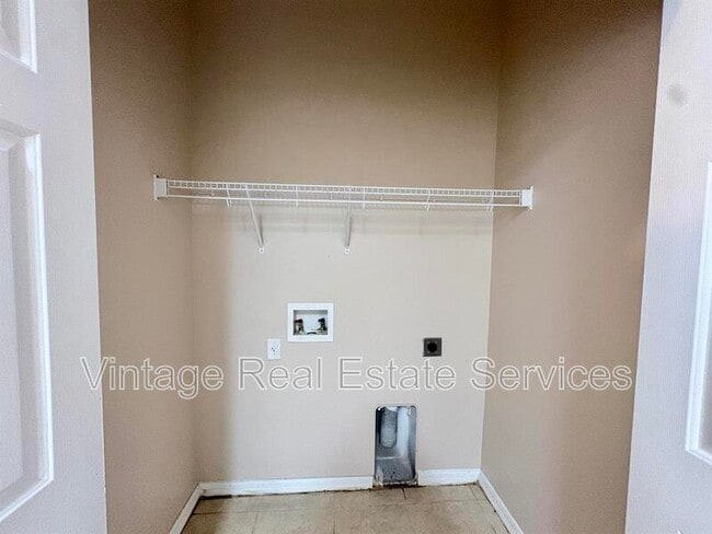 Building Photo - 12007 Peach Grv Ct