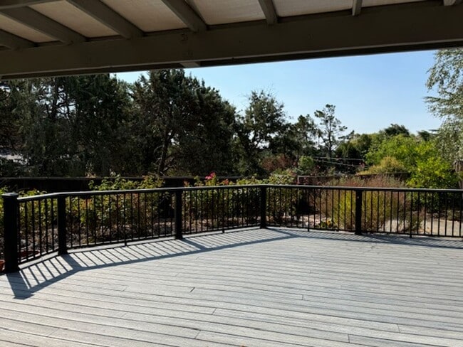 Building Photo - Wonderful 2 story home in Walnut Creek nea...