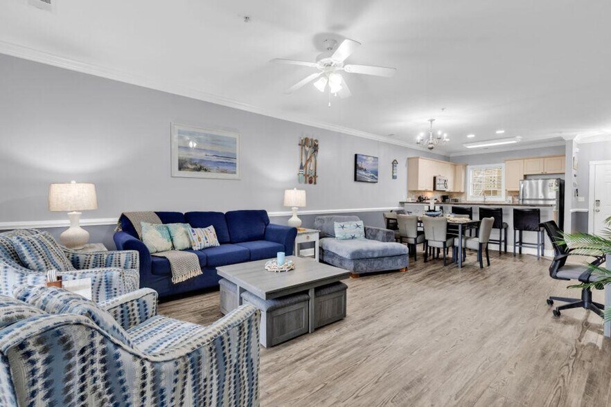 Building Photo - 4879 Luster Leaf Cir