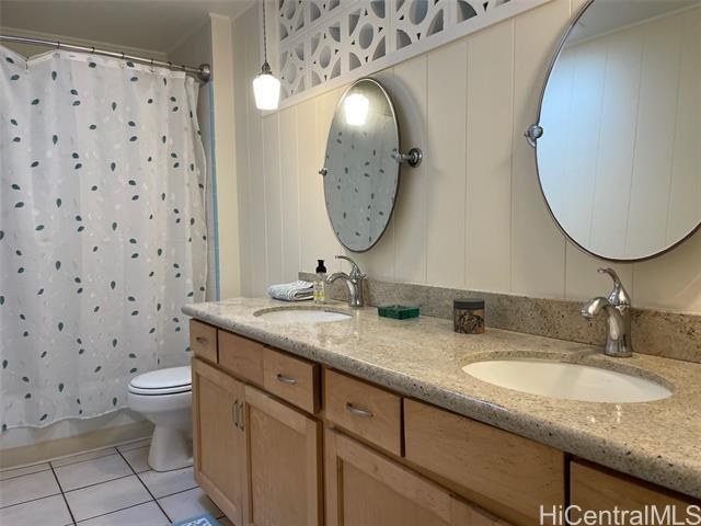 Building Photo - 70 Lorange Pl