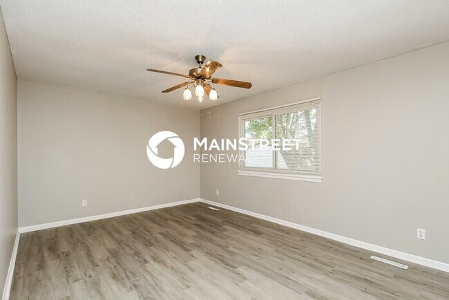 Building Photo - 3 Bedroom Pet-Friendly Home in Kansas City...