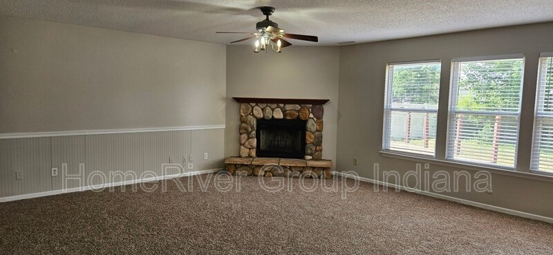 Building Photo - 14252 Orange Blossom Trail