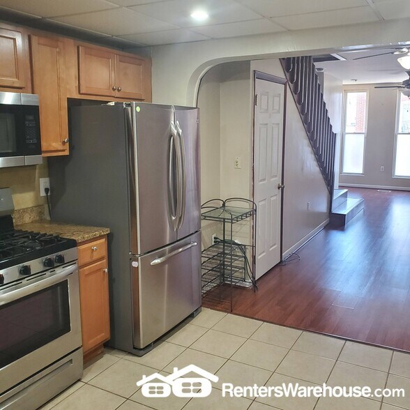 Building Photo - 1516 Clarkson St