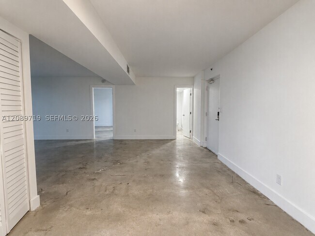Building Photo - 5781 Biscayne Blvd
