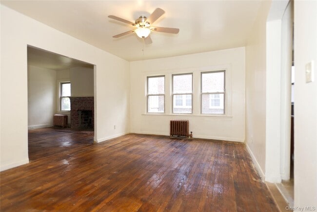 Building Photo - 6 Greendale Ave