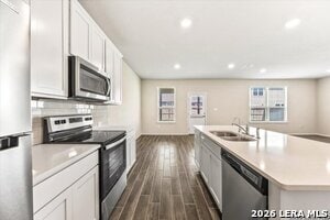 Building Photo - 2521 Ayers Dr