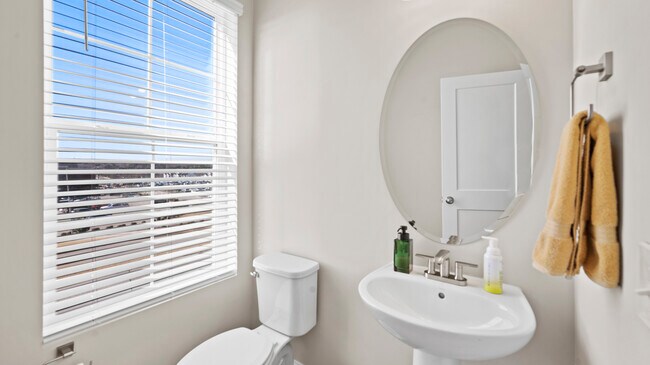 Building Photo - 11054 Ligon Mill Rd