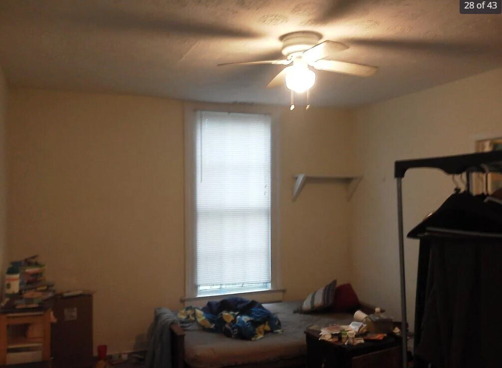 Building Photo - 341 Athens Ave