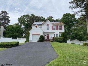 Building Photo - 6191 Eagle Dr