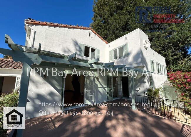 Building Photo - Luxury Family Oasis with Pool in San Mateo...