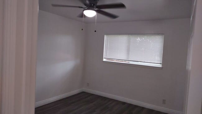 Building Photo - 6431 Wire Dr