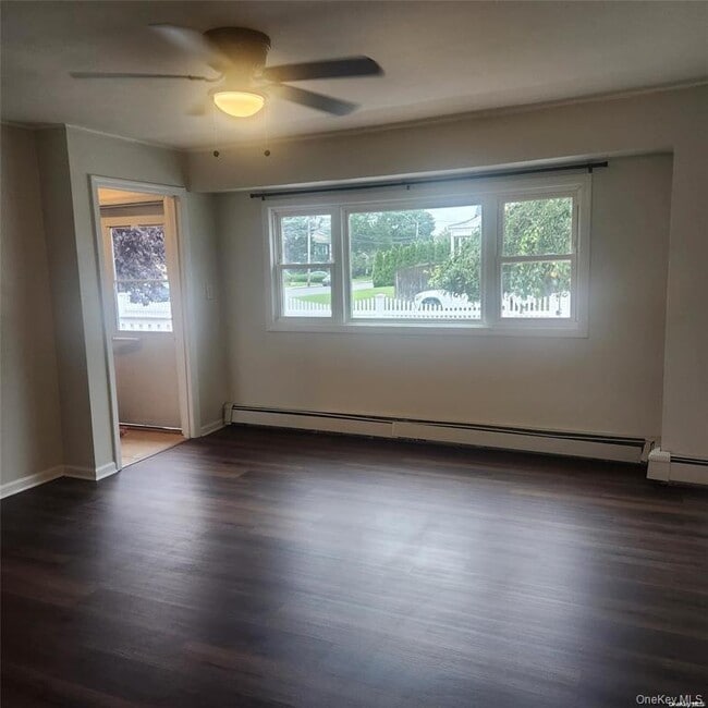 Building Photo - 30 Montgomery Ave