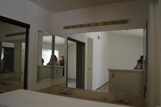 Building Photo - 1766 Bristol Ct