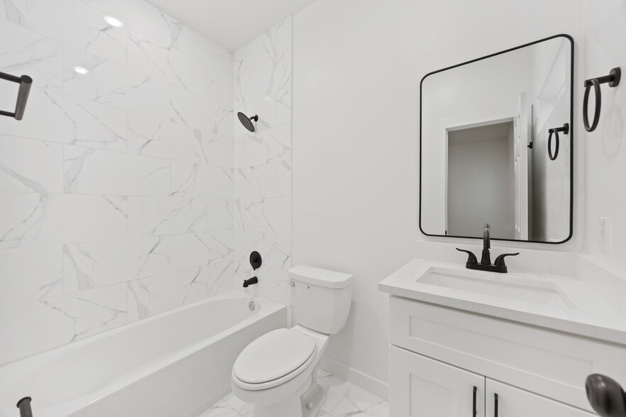 Building Photo - 8112 De Priest St