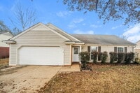 Building Photo - 7110 Redfern Dr