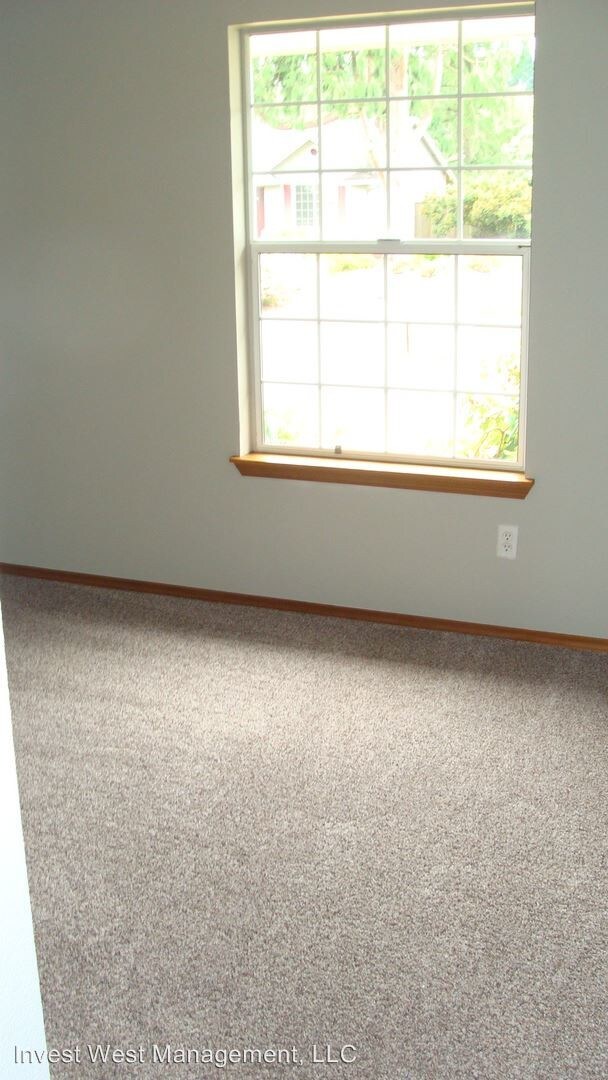 Building Photo - 3 br, 2 bath House - 2515 NE 83 Way