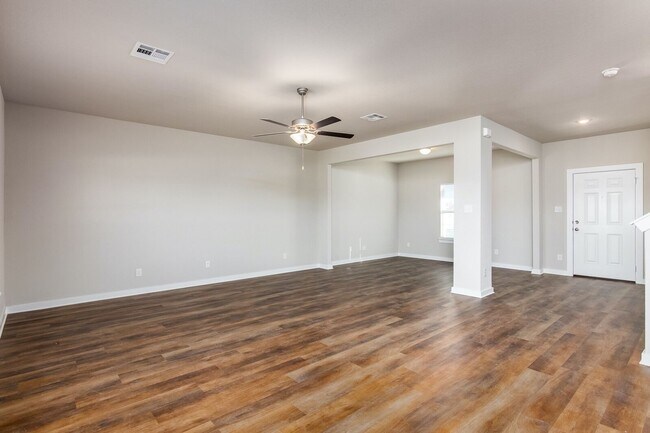 Building Photo - WESTPOINTE AT FRONTERRA