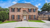 Building Photo - 11411 Briar Forest Dr