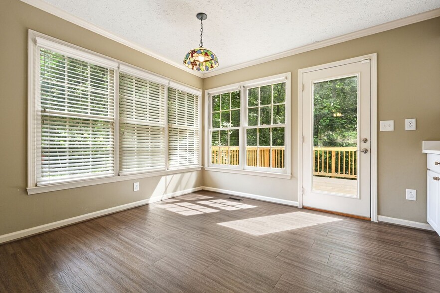 Building Photo - 2245 Mills Wood Run