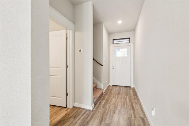 Building Photo - 111 Amber Fields Trail