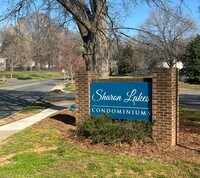 Building Photo - Renovated  1 bedroom / 1bathroom $1150.00