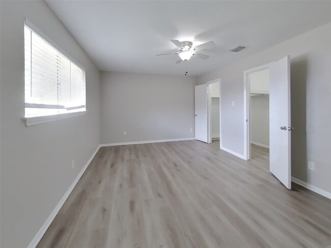 Building Photo - 7506 Lemon Tree Cir