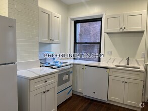 Building Photo - 1855 Beacon St