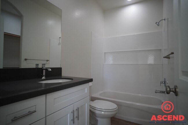 Building Photo - 8300 Grandy St