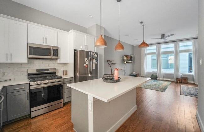 Building Photo - 622 Janisch Rd