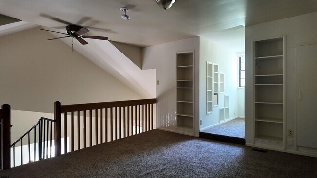 Building Photo - 4502 Yorktown Pl