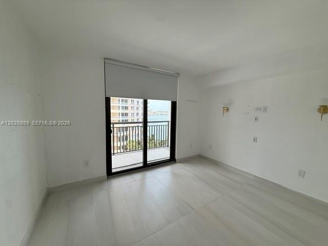 Building Photo - 540 Brickell Key Dr