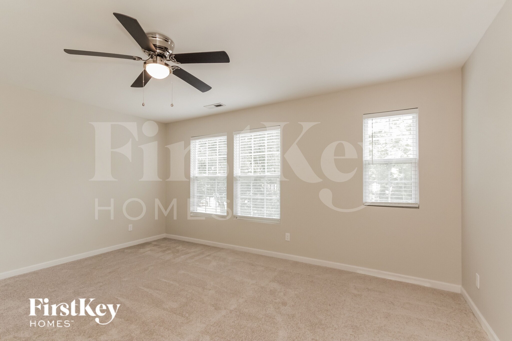 Building Photo - 2013 Dunsmore Ln