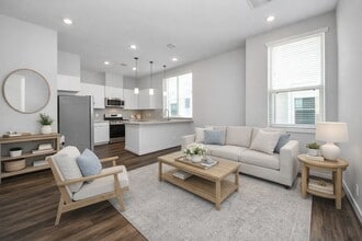 Building Photo - 608 Thornton Rd