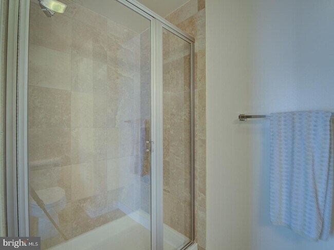 Building Photo - 475 K St NW