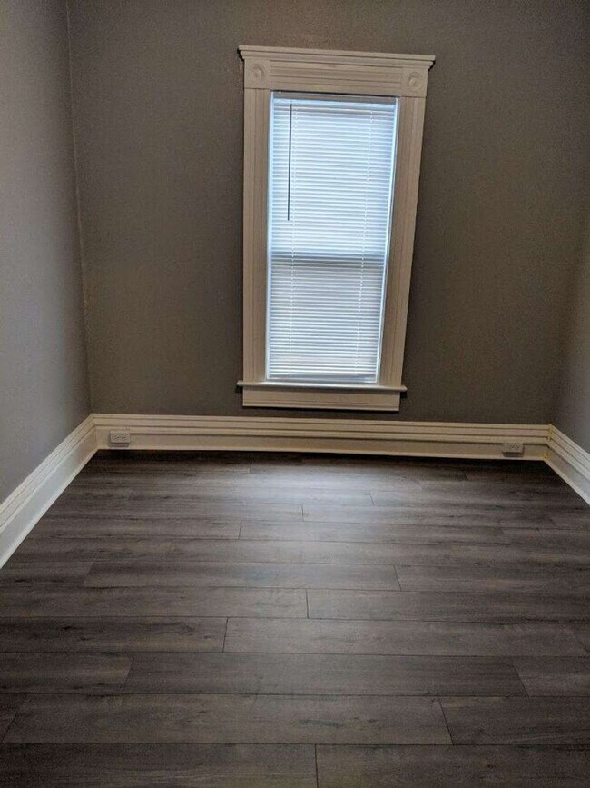 Building Photo - pp1507