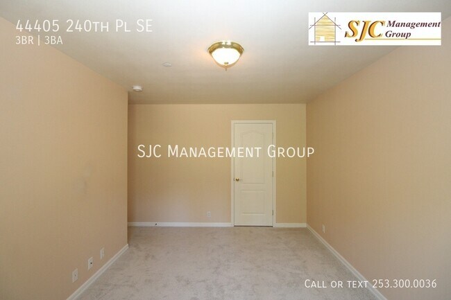 Building Photo - 44405 240th Pl SE