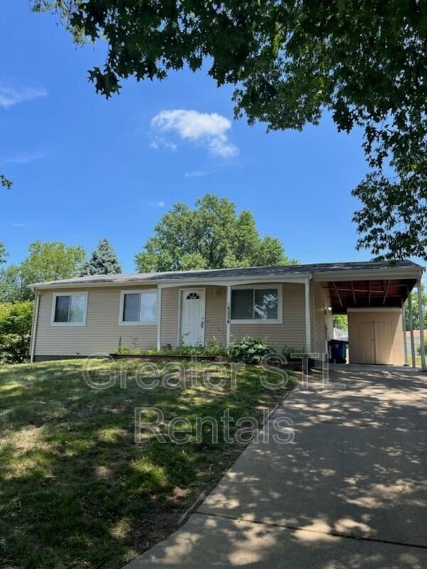 Building Photo - 4854 Plum Tree Cir