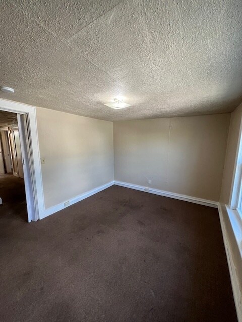 Building Photo - 143 Washington St