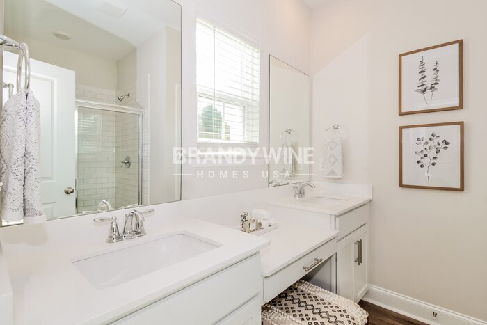 Building Photo - 1016 Wildflower Dr