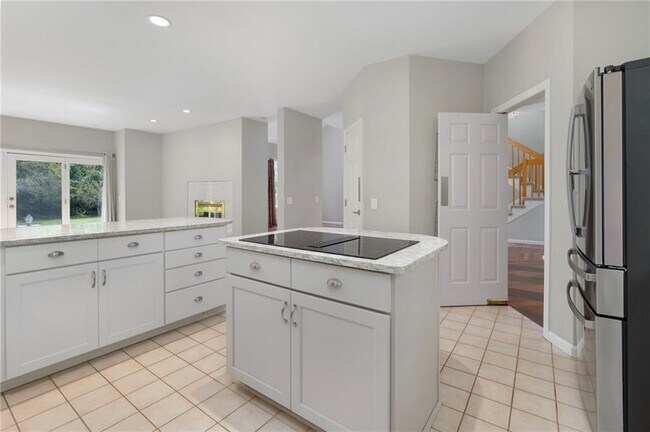 Building Photo - 110 Osprey Dr