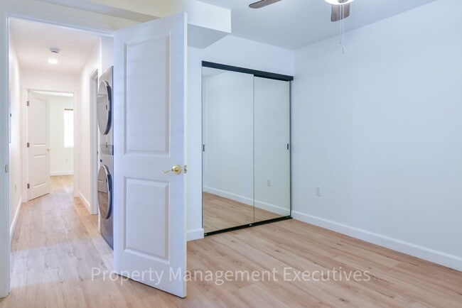 Building Photo - Brand New 3 Bedroom Unit