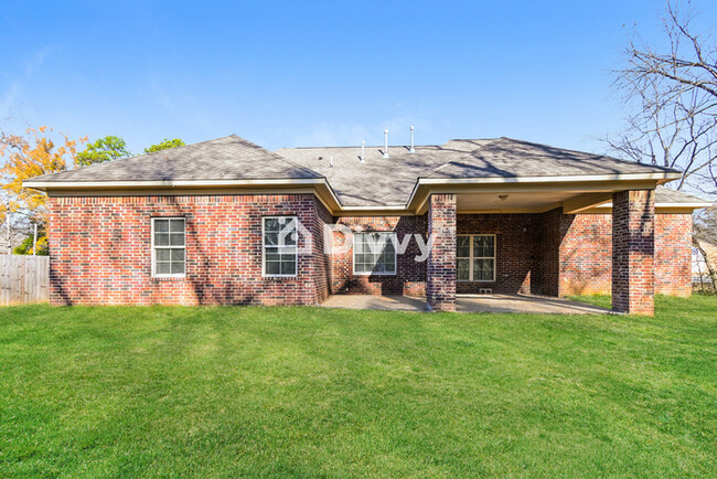 Building Photo - 3391 James Rd, Memphis, TN 38128