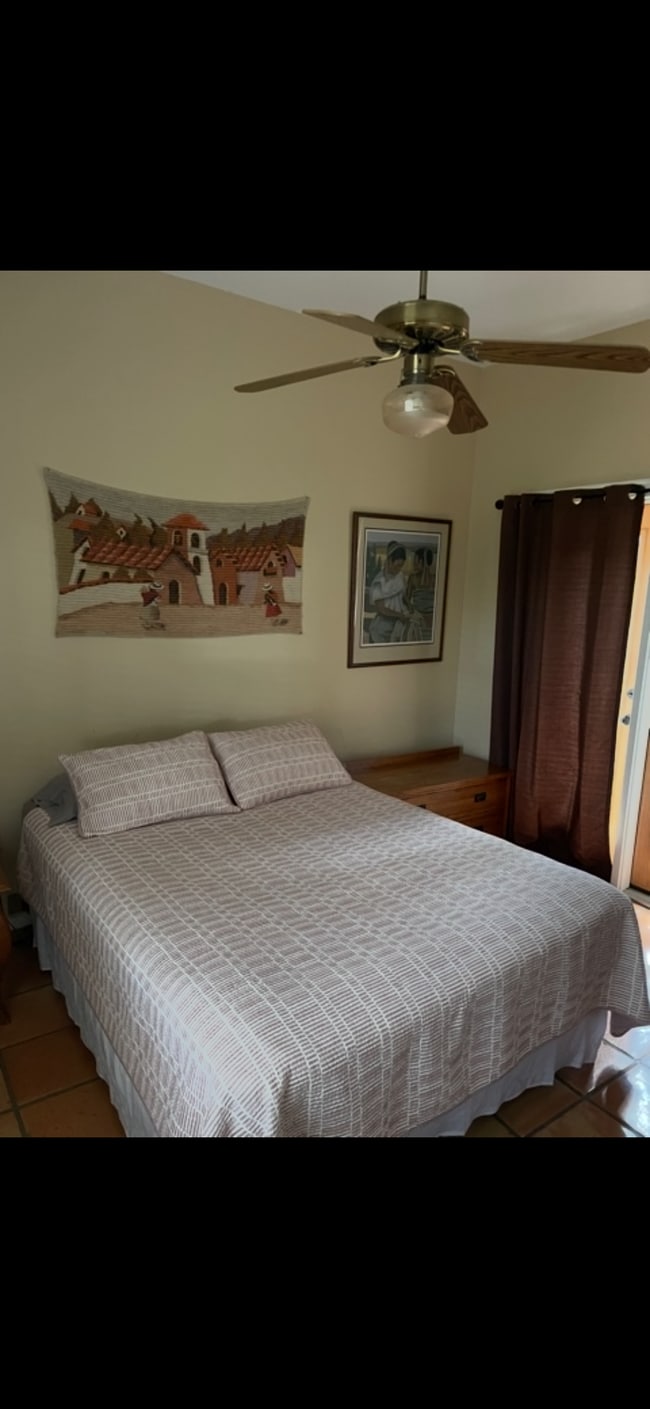 Building Photo - 312 Grande St