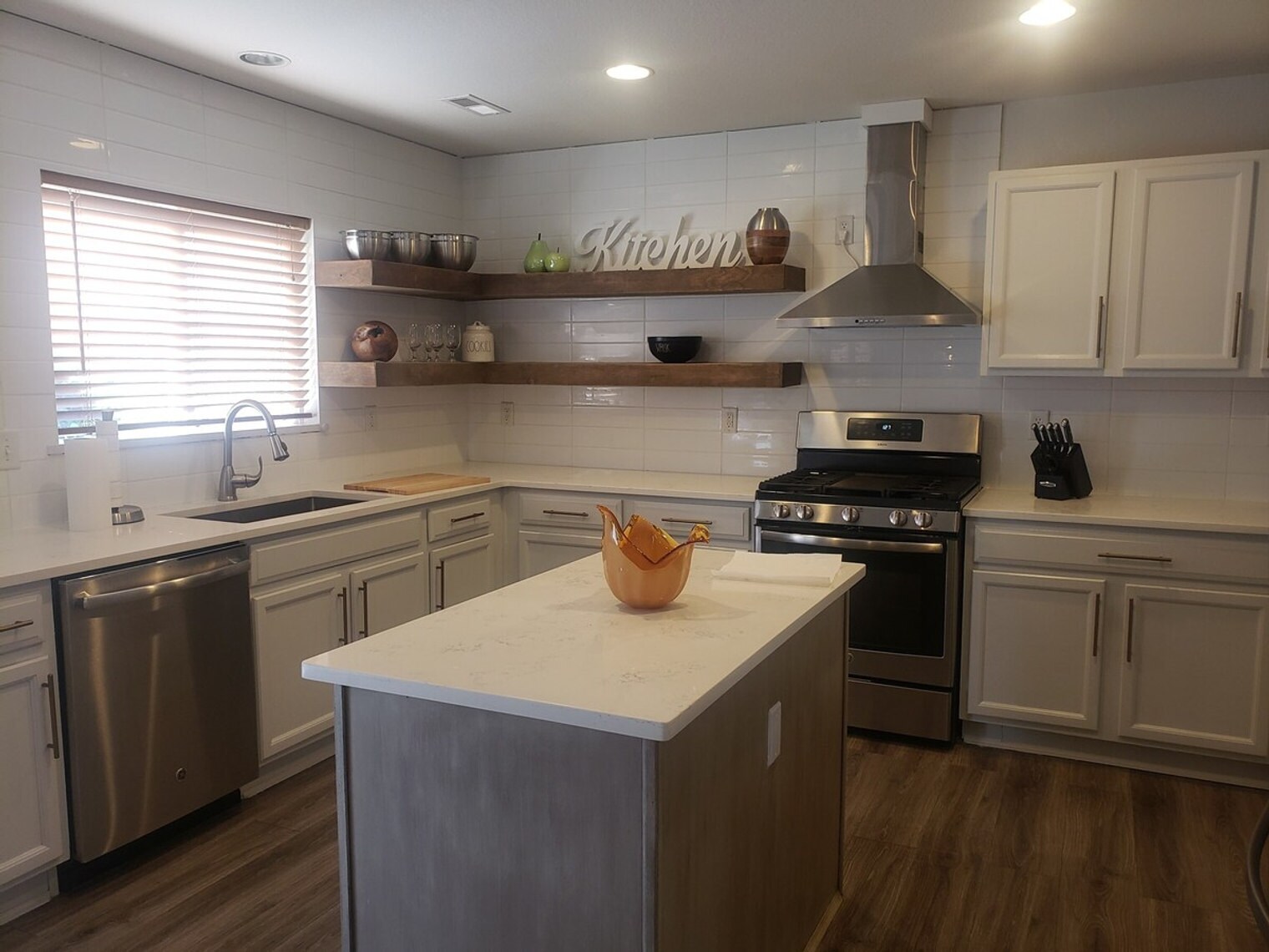 Building Photo - 11811 Bolton Cir